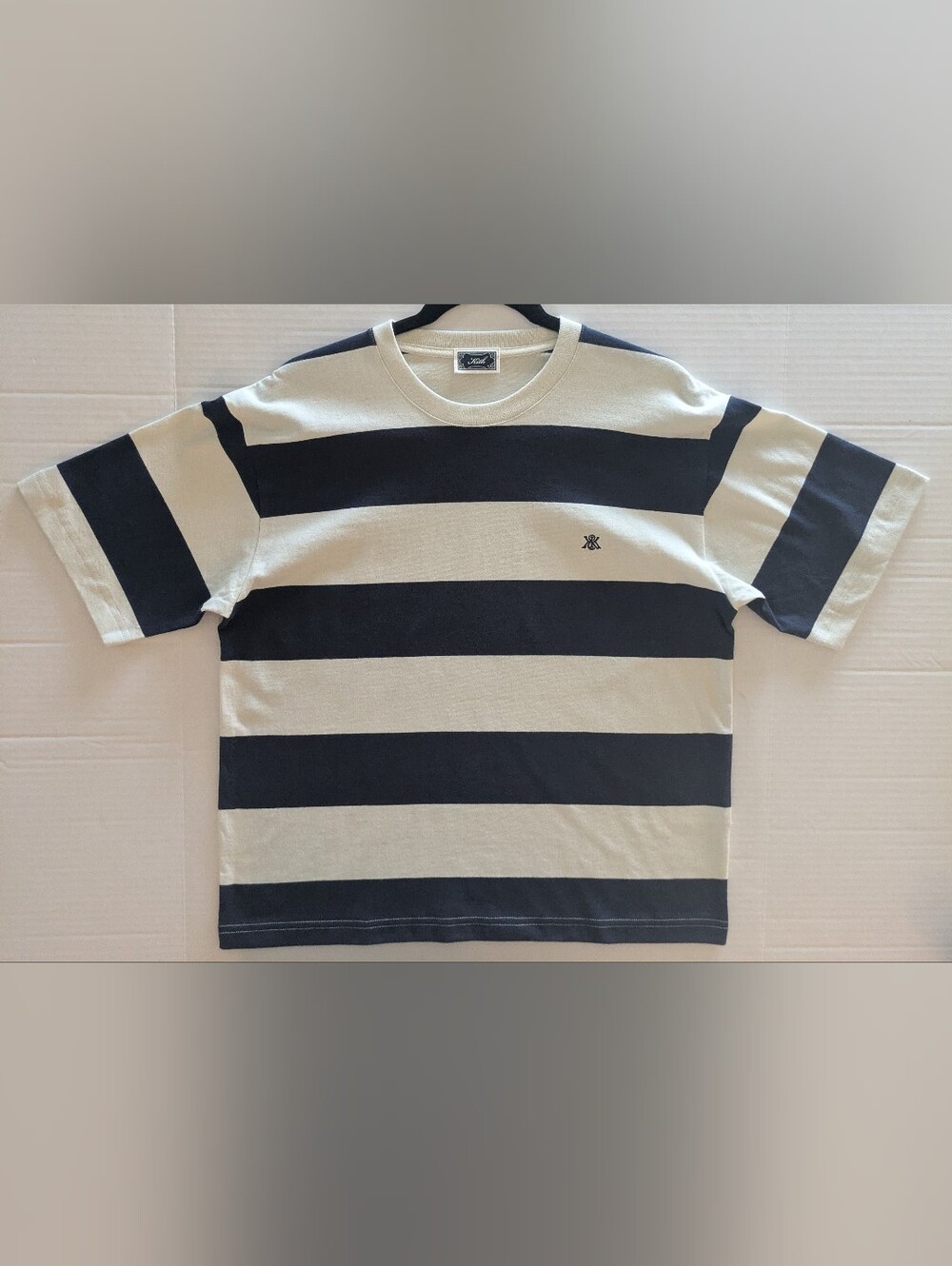 Kith Men's Striped Crew Neck T-Shirt - Navy & Cream- Sm (NWOT)